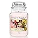 Yankee Candle Duftkerze im Glas (groß) | Fresh Cut Roses | Brenndauer bis zu 150 Stunden