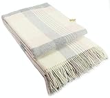 wolldecke alpaka yak Diese Wolldecken werden ausschließlich aus reiner Schurwolle vom Lamm und der Cashmere - ziege gefertigt. Wir verwenden keinerlei Zusätze aus künstlichen Fasern oder Baumwolle. Nur so können wir die positiven Eigenschaften reiner Schurwolle garantieren