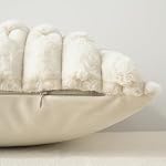 Volcanics Couvertures d'oreiller en fausse fourrure 18x18 Ensemble de 2, Luxury Soft Plush Coussin décoratif cas avec velours dos pour canapé, canapé, lit, salon, beige