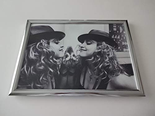 アーティスト マドンナ モノクロ額縁