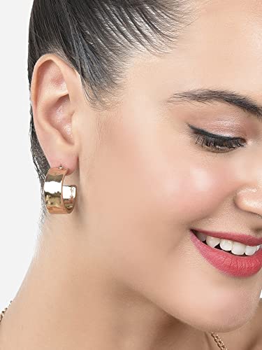Contemporary & Stylish Semi Hoop Earring For Women