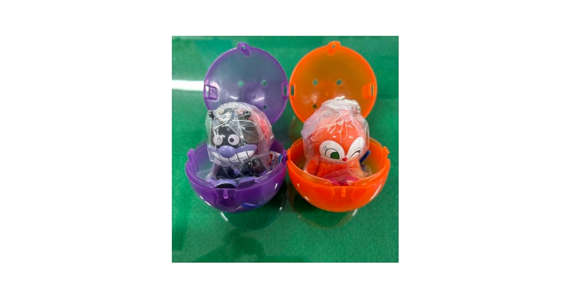 トラキン ガチャ New Gacha] Fashion Monster Attacks! Kaiju Sneaker Head