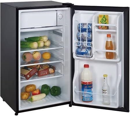 Magic Chef 3.5 cu ft Compact Single Door Refrigerator, Black