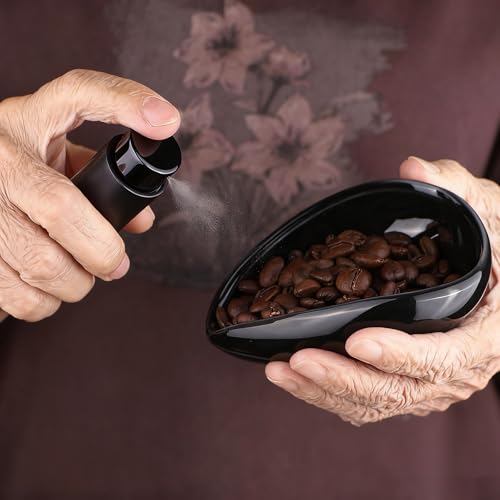 مجموعة أدوات القهوة الاحترافية عبارة عن كوب جرعات سيراميك وزجاجة بخاخ 8 مل، معتمدة من باريستا لتحضير الإسبريسو الدقيق من جودتول (باللونين الأسود المطفي والأسود اللامع)