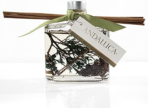 Evergreen Pine Botanical Reed Diffuser | 7.5 fl oz | Scents of Evergreen, Crushed Pine and Fir Balsam