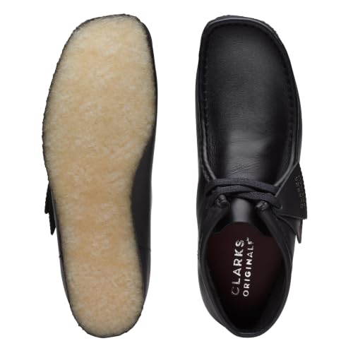 Image of Clarks Mens Wallabee Boot Mid Chukkas Boots Boots