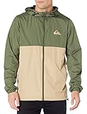 Windbreaker mit Kapuze für Herren. Eigenschaften: Polyestergewebe, klassische, bequeme normale Passform, feste Kapuze, Futter in Netzinnen-Kapuze und Futter am Körper, 2 Fronttaschen mit Reißverschluss, Nylon-Reißverschluss an der Vorderseite, elastisches System in Kapuze und unterem Saum, Logo-Print auf der Brust.