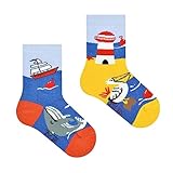 Spox Sox Casual Unisex für Kinder - lustige, mehrfarbige, bunte, verrückte, unterschiedliche gemusterte Socken für Individualisten, Gr. 27-30, Meer und Seeufer