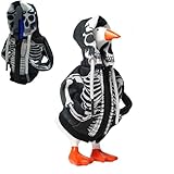 Costume da tavolo a forma di oca di Halloween: scatena lo spirito festivo con questo delizioso set di mini mantelli d'oca, disponibili in vari stili divertenti e spettrali di Halloween. Ogni costume lungo 17,8 cm è meticolosamente realizzato per adattarsi alle figurine standard di oca da tavolo, aggiungendo un tocco giocoso e stagionale alla tua collezione. Perfetti per decorare le vacanze, questi abiti portano fantasia e fascino al tuo spazio di lavoro o scaffale.