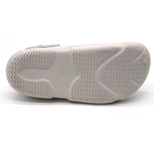Image of SVAAR Men's Premium Comfortable Clogs || Effortless All-Day Ease with Supportive Back Strap Sandals for Men