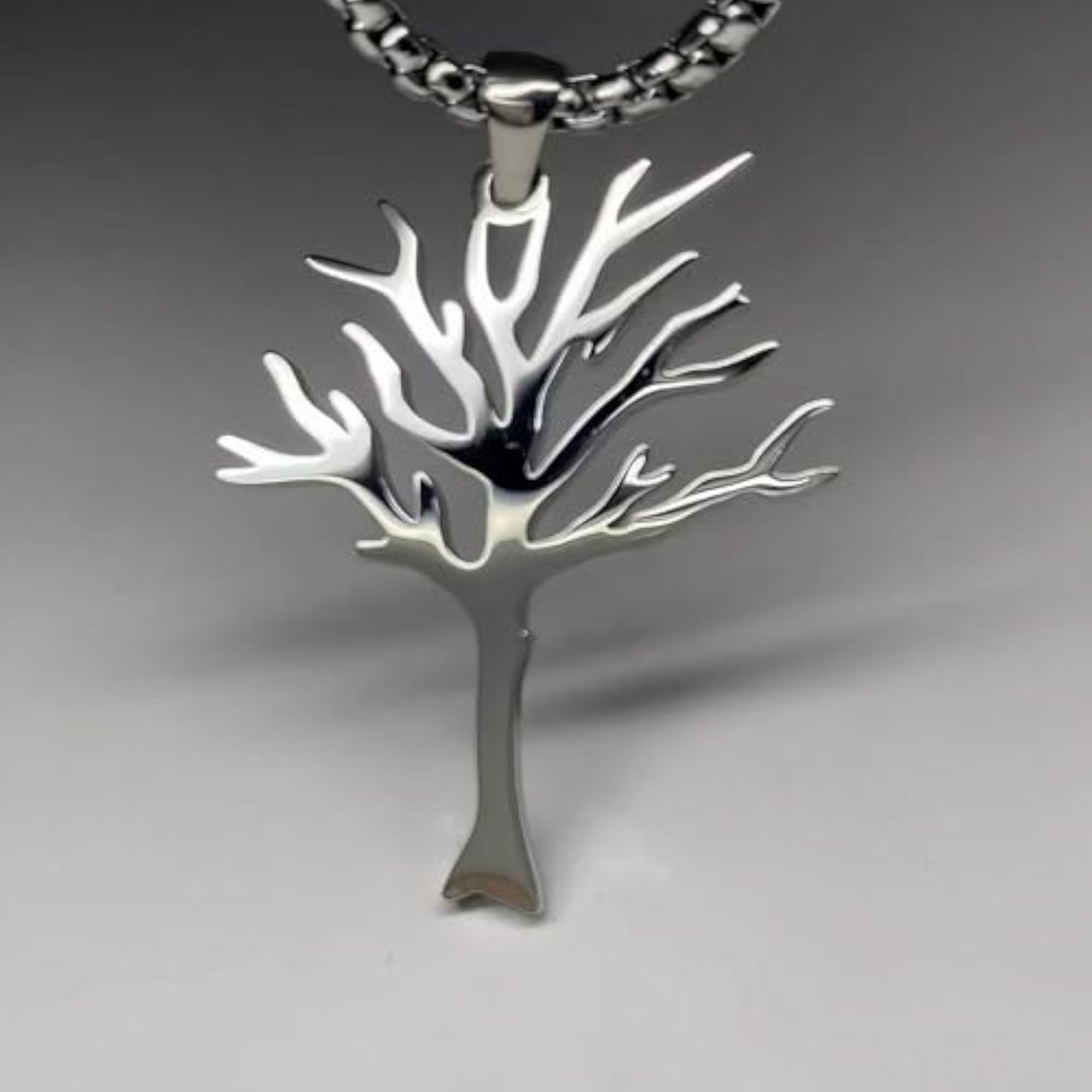 Women's Personalized Life Tree Pendant Necklace with Custom Lettering