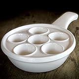 Die Gugumuck Schneckenpfanne ist geeignet für das Zubereiten und Servieren von gratinierten Schnecken mit viel Kräuterbutter. Das Schneckenporzellan kann direkt aus dem Ofen auf den Tisch serviert werden und es gelingt eine wunderbare Präsentation der Wiener Schnecke