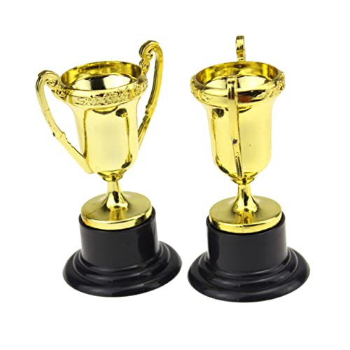 Yardwe 30 Peças troféu ballon Mini troféus plástico Prêmios para crianças Aprendizagem precoce peque