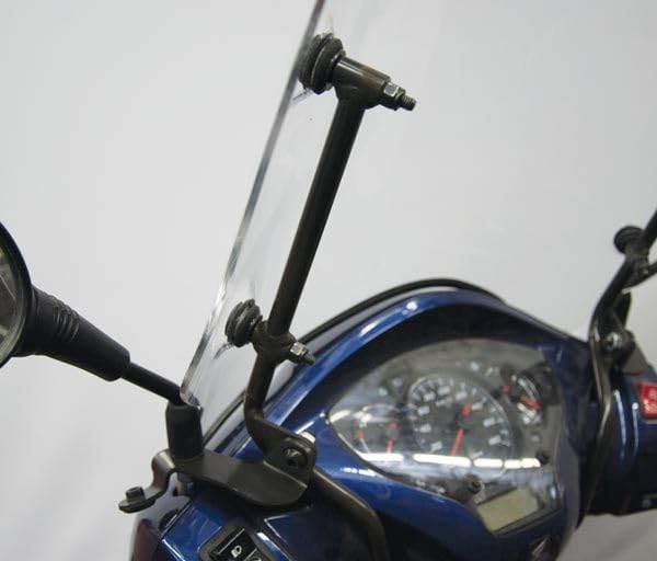 ISOTTA PARABREZZA CON ATTACCHI tipo originale maxi per HONDA SH 300 2006-2010