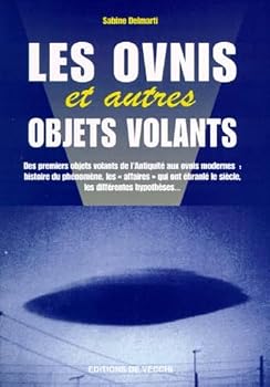 Paperback Les ovnis et autres objets volants [French] Book
