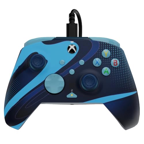 Mando de juego Rematch y cascos Airlite Blue Tide PDP para evitar retrasos en Xbox 3