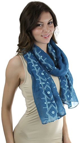 ToBeInStyle Women's Diamond Embroidered Border Scarf