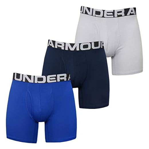 Under Armour Laddad bomull 15 cm 3-pack, elastiska och snabbtorkande sportunderkläder, extra bekväma boxershorts med 4-vägs stretch i en förpackning med 3 män