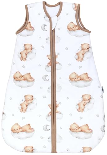 TupTam Baby Schlafsack 2.5 TOG – Warmer Winter Schlafsack Baby, OEKO-TEX, Ärmellos, Atmungsaktive Baumwolle, Farbe: Bären auf Wolken/Weiß/Braun, Größe: 68-74