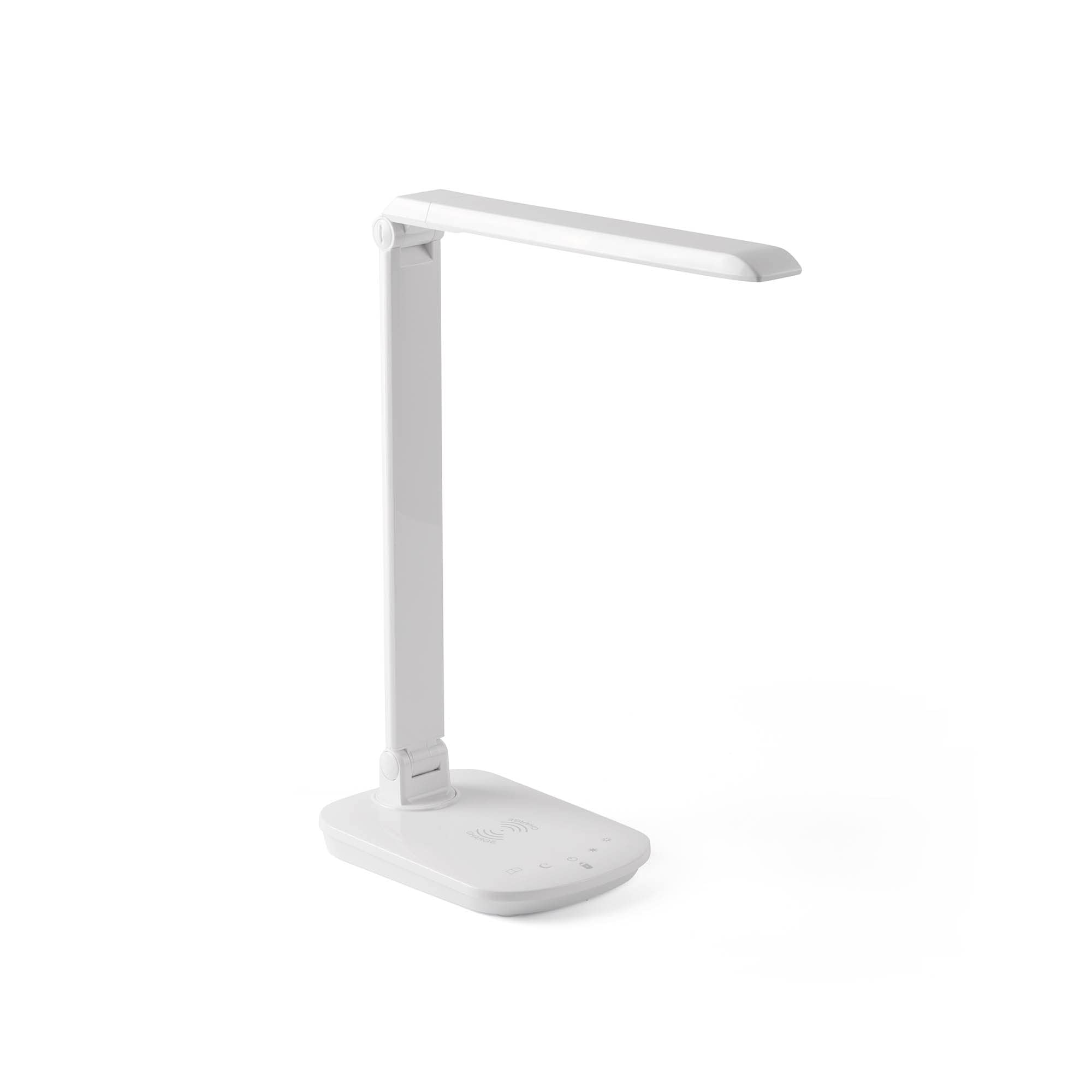 Lampe de table blanche Faro Barcelona sur la table de chevet du salon