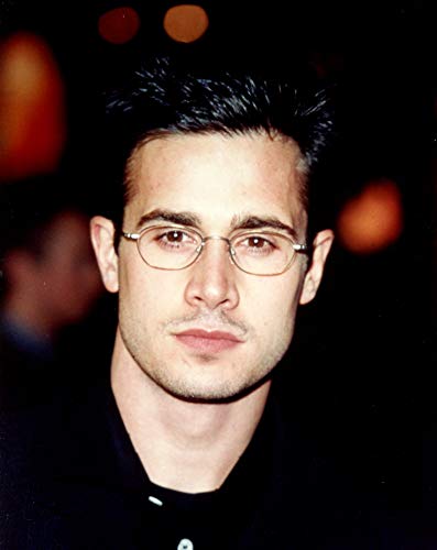 Freddie Prinze Jr 8x10 Photo #B2473