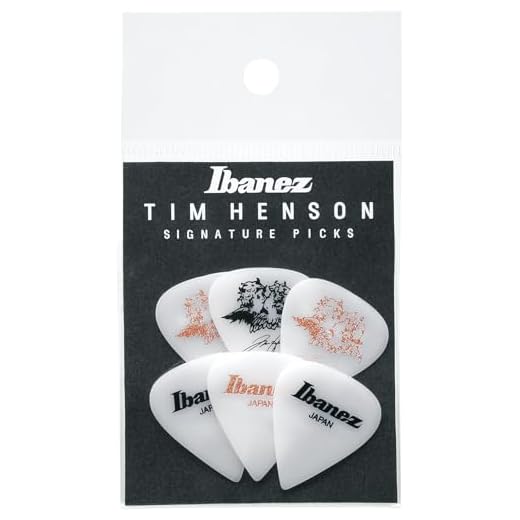 Tim Henson Signature Pick, Teardrop shape, 1.11mm, Polyacetal, Color: Pink and White