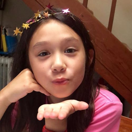 Real Kids, Real Stories Podcast By Marilyn and Lillian cover art