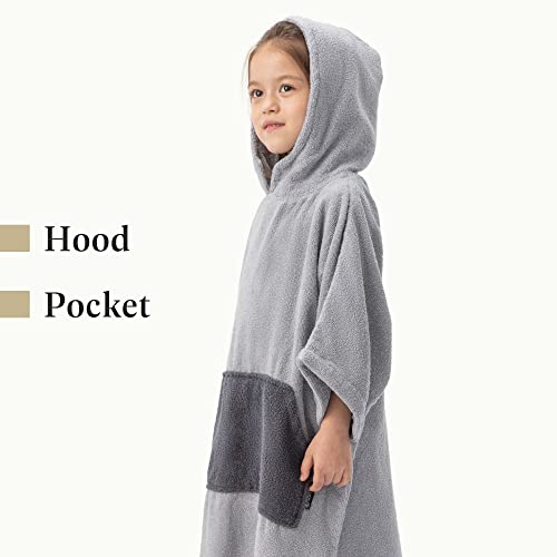 HOMELEVEL Kinder Badeponcho aus 100% Baumwolle - Poncho Handtuch für Strand Schwimmbad - Surfponcho mit Kapuze - Bademantel für Jungen und Mädchen