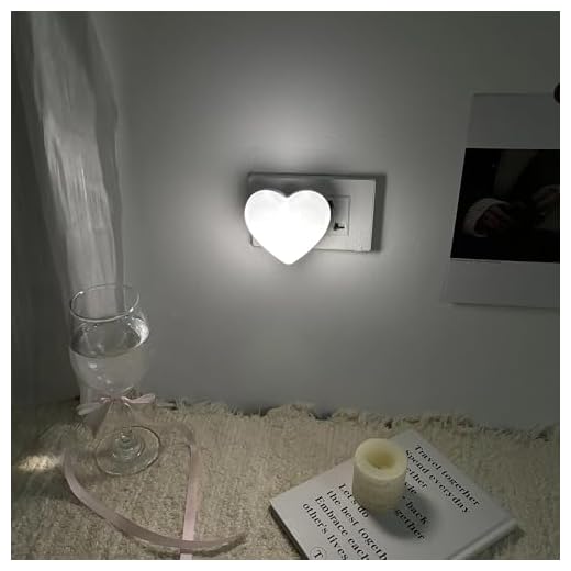 Night Lights for Bathroom Plug-into Wall - Smart Dusk to Dawn Sensor Cute Heart LED Nightlight Plug in Lamp, Auto-On/Off Lighting for Home Living Room Bedroom Hallway Kitchen, White