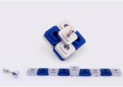 Agayof Travel Hanukkah Menorah: Dreidel Shaped 7.5 X 30 cm / 2.95" X 11.81" - Multicolor mn015