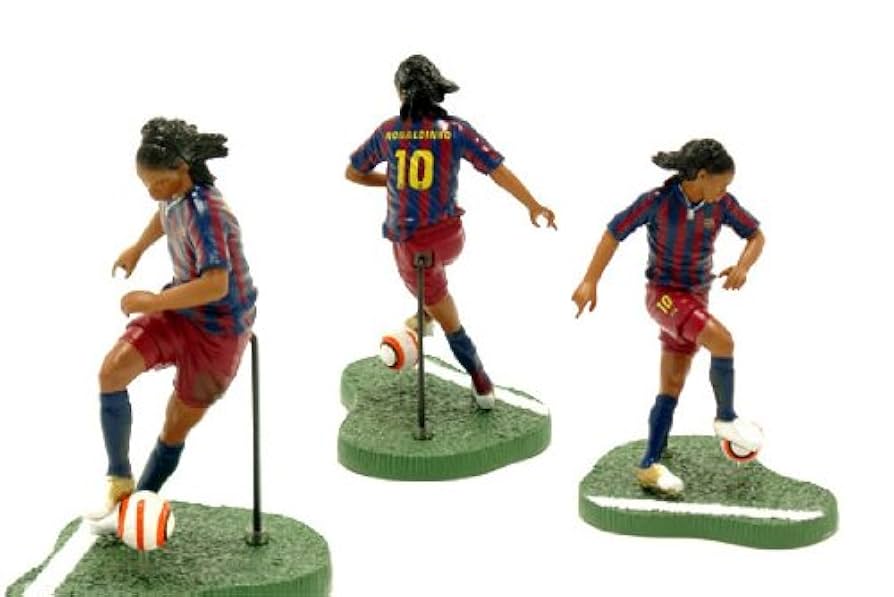 ロナウジーニョ　フィギュア Amazon | FT Champs - Barcelona: 12 Inch Deluxe Figure