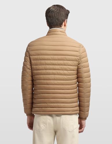 Image of Arrow sport men's solid regular fit packable jacket