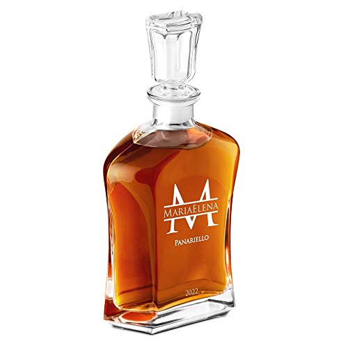 Maverton Decanter per Whisky in vetro - incisione personalizzata - Caraffa in vetro da 700 ml - idea regalo per il compleanno per la donna - La maiuscola