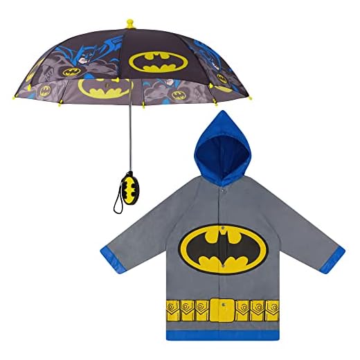 DC Comics Little Kids Umbrella and Lightweight Rain Slicker Set for Boys Ages 4-7, Grey Batman, Age 6-7