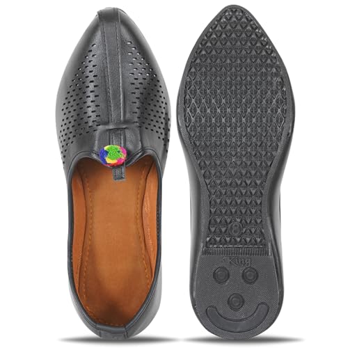 Image of DFR Mens Juttis Ethnic Mojaris | Casual Loafers Juti Shoe for Men