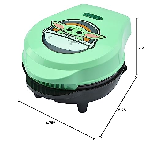 The Child 4" Mini Waffle Maker, The Mandalorian #TOP5
