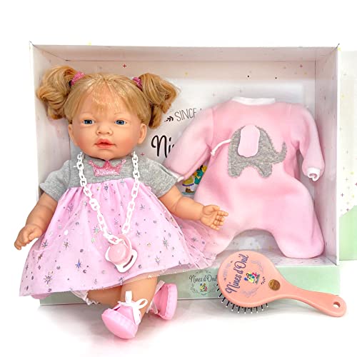 MINITITA Elsa, muñeca de Cuerpo blandito. Mide 40cm con Vestido de Tul con Brillantes y Estrellas. Incluye, un Peine, Chupete con Cadena y Pijama.