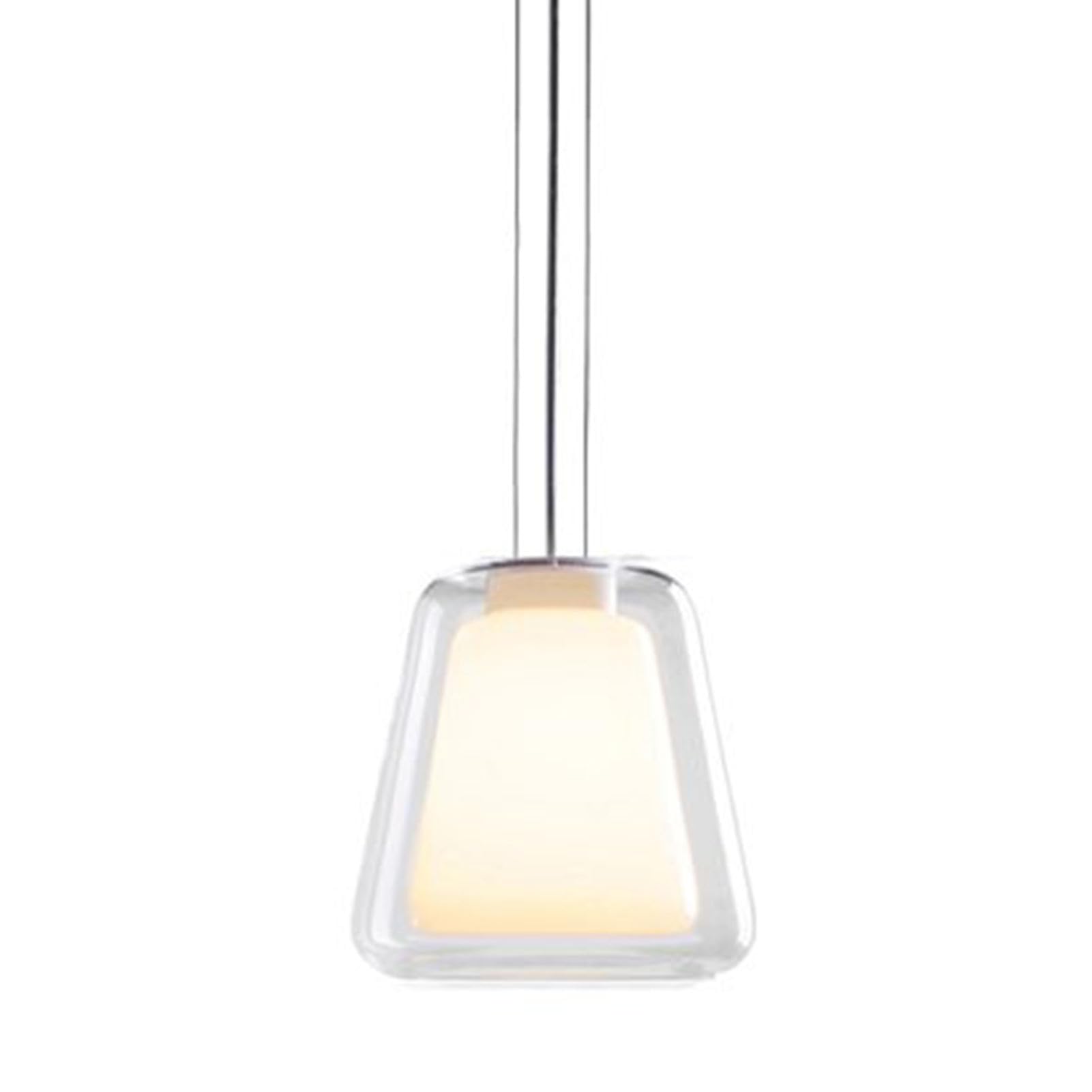 Lustre de plafond réglable pour éclairer efficacement un îlot de cuisine sombre
