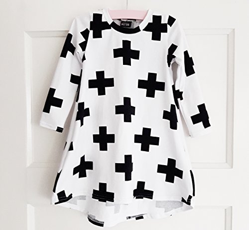 monochrome baby clothes
