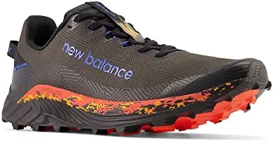 New Balance Men's FuelCell Summit Unknown V4 Trail Running Shoe, Blacktop/Neon Dragonfly, 11 | Image 3