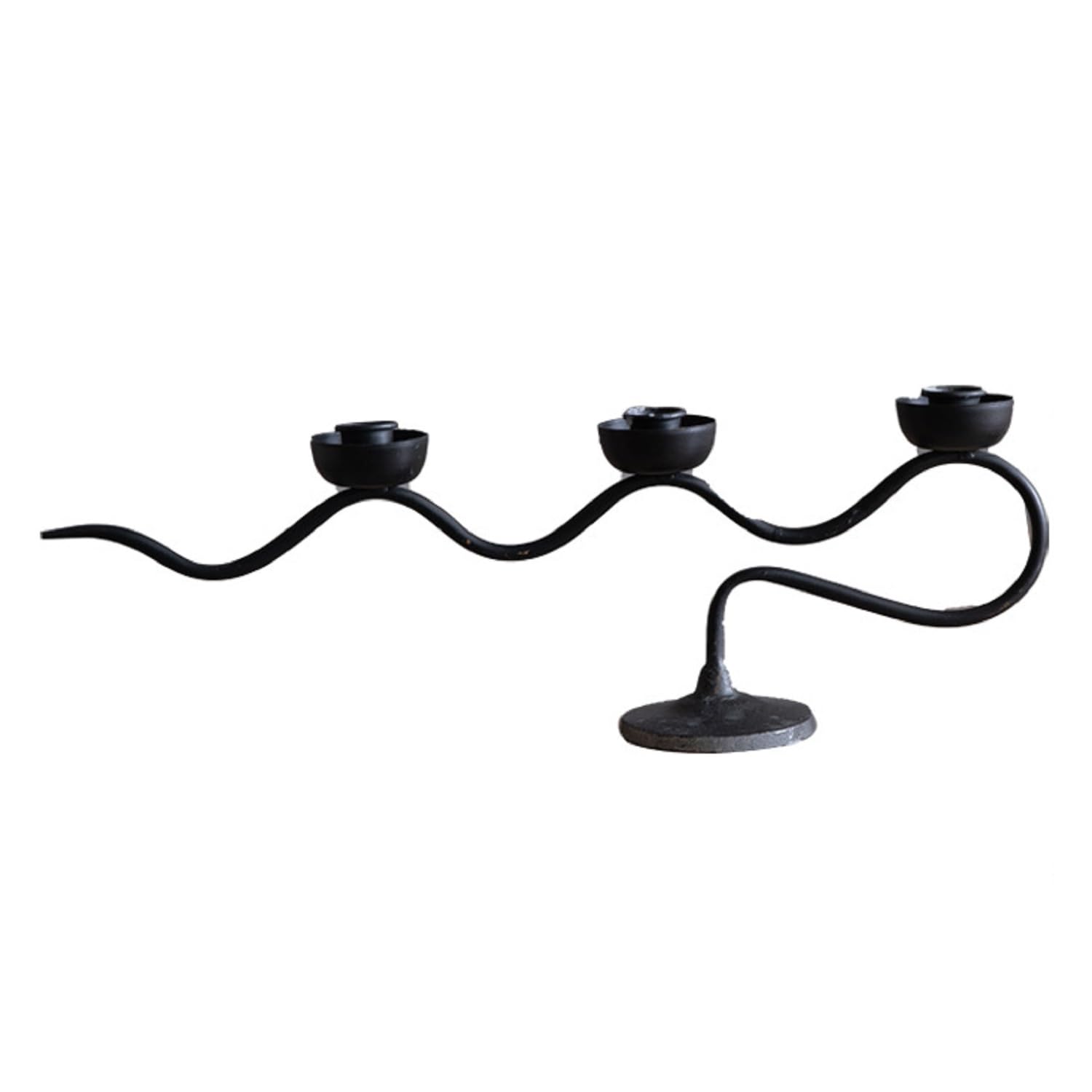 EdirFtra 47cm Rustic Iron Candle Holder - 3-Cup Wavy Arm Table Decor