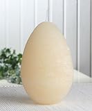 Durchgefärbte Rustik-Eikerzen sind die Klassiker für Ihre Osterdeko. Achten Sie bitte auf sicheren Stand in einem nicht brennbaren Untersetzer