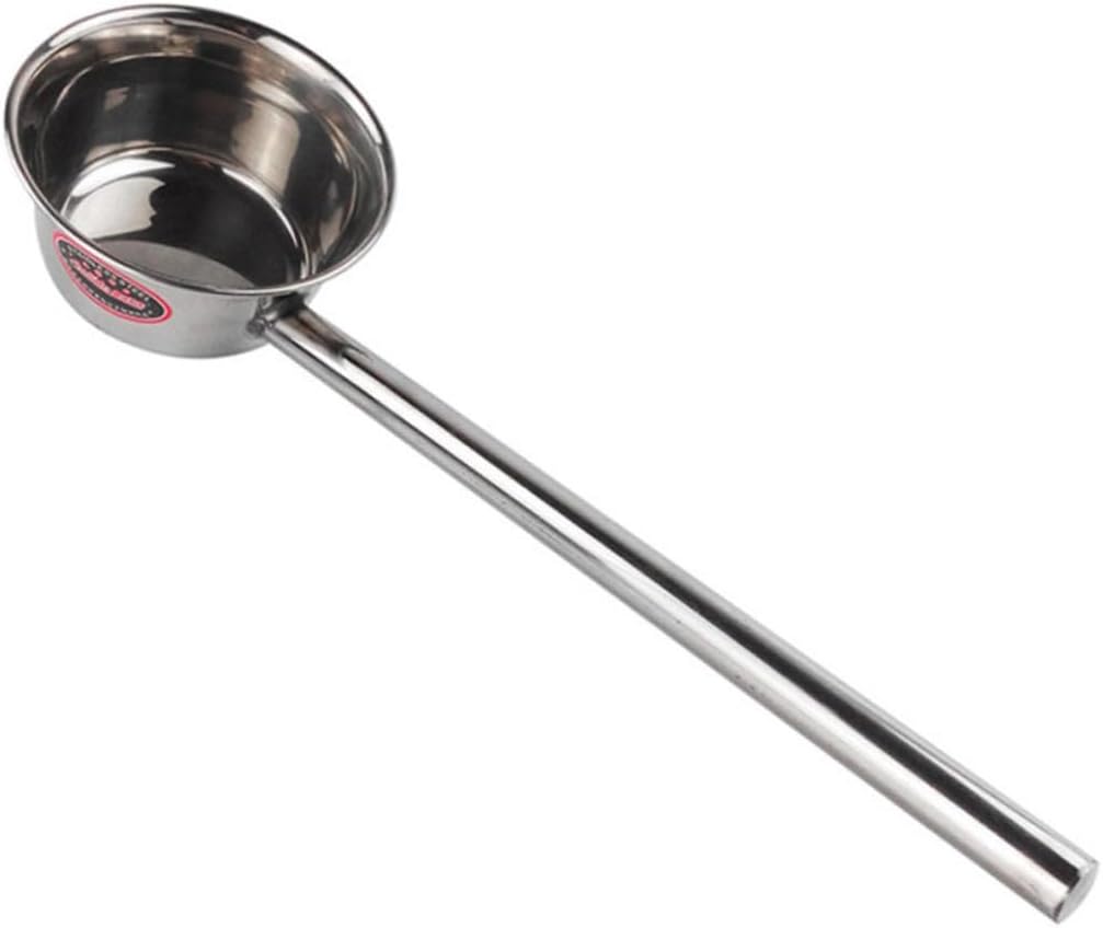 1Pc Long Handle Stainless Steel Water Ladle Bailer for Cooking Watering for Kitchen Home Garden Use Easy to Clean Versatile Utensil for Soup Seasoning More