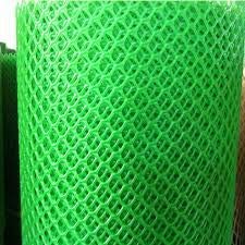 Smart Buy PVC Garden Fencing Net/Mesh (3.3feet/10feet) UV Stabilized 500GSM Anti Bird Net with Free 1 Cutter,100 PVC Tags, Green (garden net)-image-2
