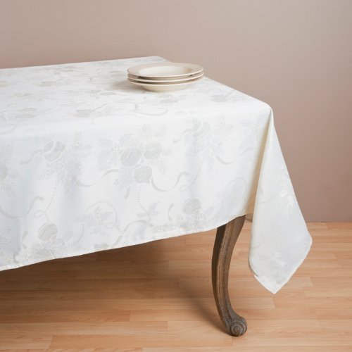 Fennco Styles Royal De Noel Holiday Design Jacquard Rectangular Tablecloth. One Piece. (70