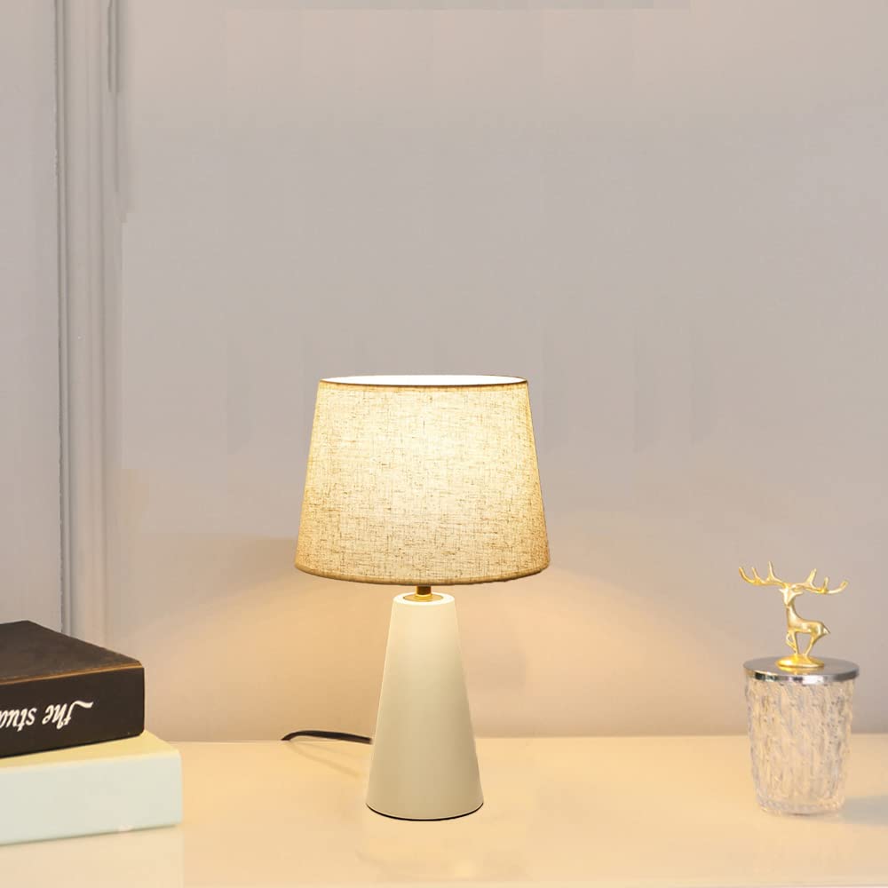 Lampada Da Tavolo Con Piume Bianche A Forma Di Cuore, Luce Notturna Per Camera Da Letto, Con Lampadina E27 Inclusa, Regalo San Valentino