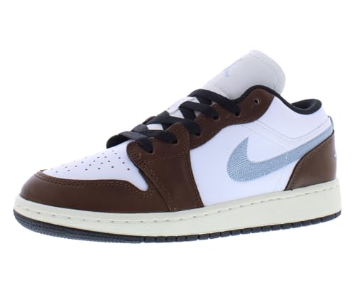 Image of Nike Boys' Air Jordan 1 Low Sneakers