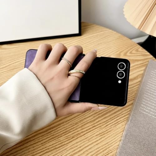 Coque cuir Galaxy Z Flip7 marron antichoc pour protéger la charnière