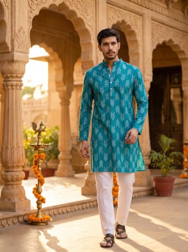 Image of Studio Shringaar Men's Cotton Blend Relaxed Fit Ikat Printed Knee Length Kurta
