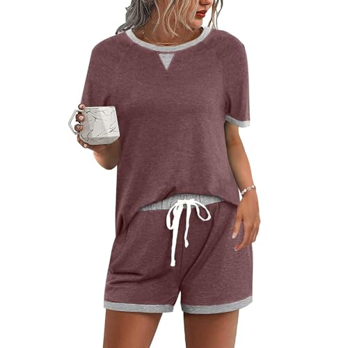 Ropa para correr de mujer con pantalones cortos y camiseta ligera de verano